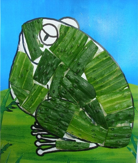 幼儿园大班美术教案：池塘里的青蛙